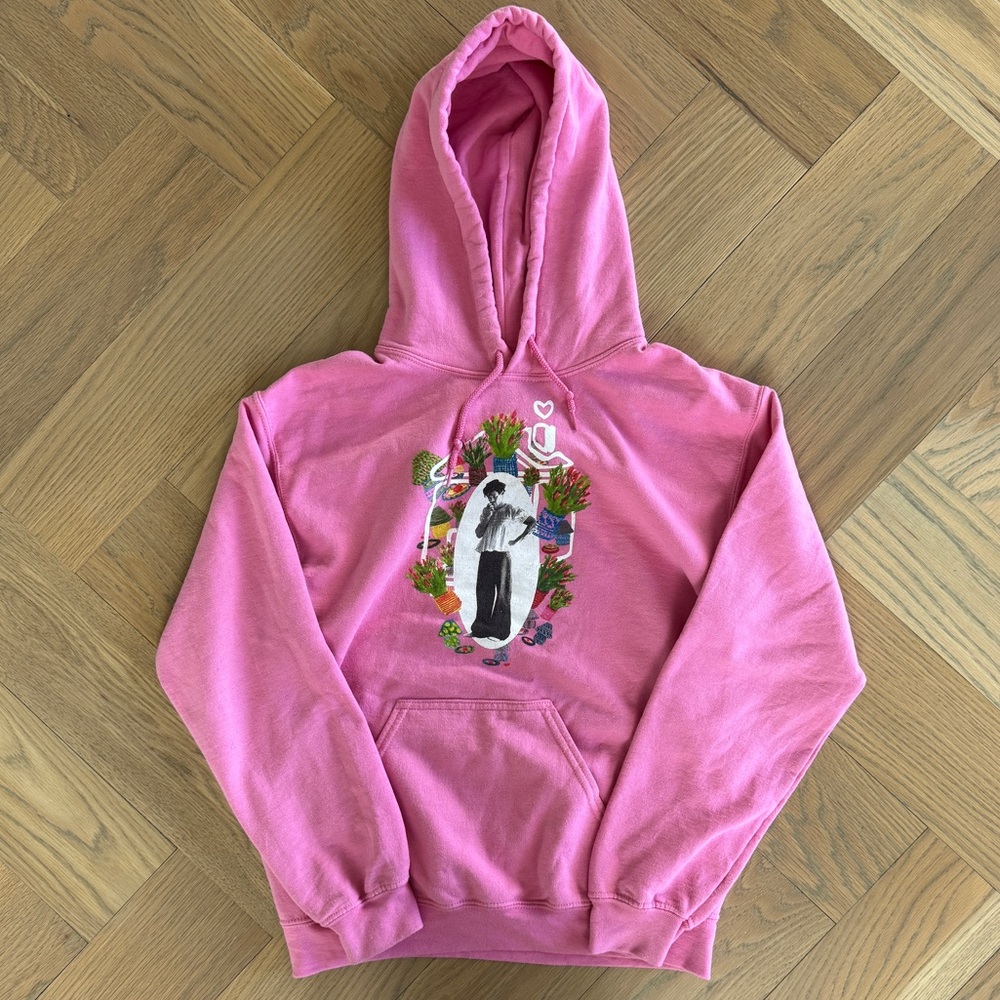 Bubblegum Pink Graphic Relaxed Hoodie
